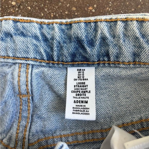 H&M Jeans - Picture 2 of 3